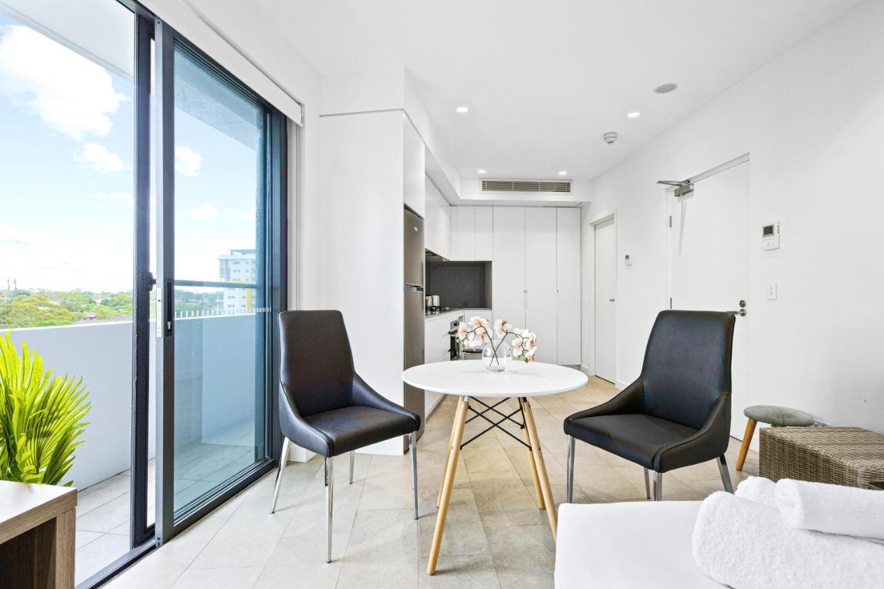 Studio For Long Term Tenants In Strathfield Cbd Sydney Bagian luar foto