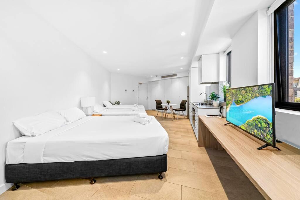 Studio For Long Term Tenants In Strathfield Cbd Sydney Bagian luar foto